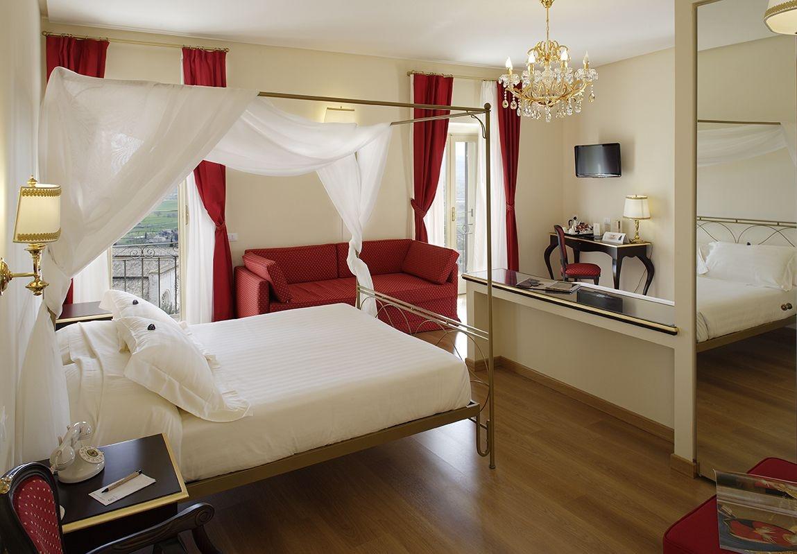 Giotto Hotel & Spa Ассизи Экстерьер фото