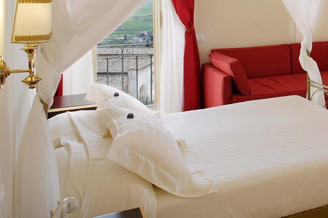 Giotto Hotel & Spa Ассизи Экстерьер фото