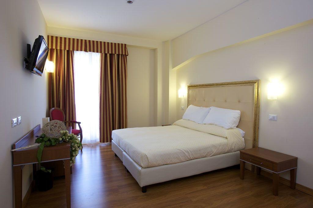 Giotto Hotel & Spa Ассизи Экстерьер фото