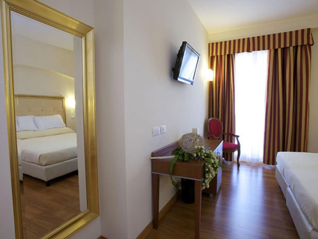 Giotto Hotel & Spa Ассизи Номер фото