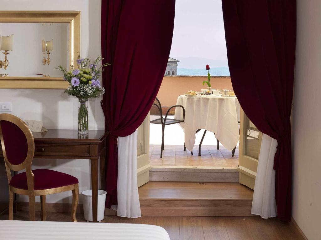 Giotto Hotel & Spa Ассизи Номер фото
