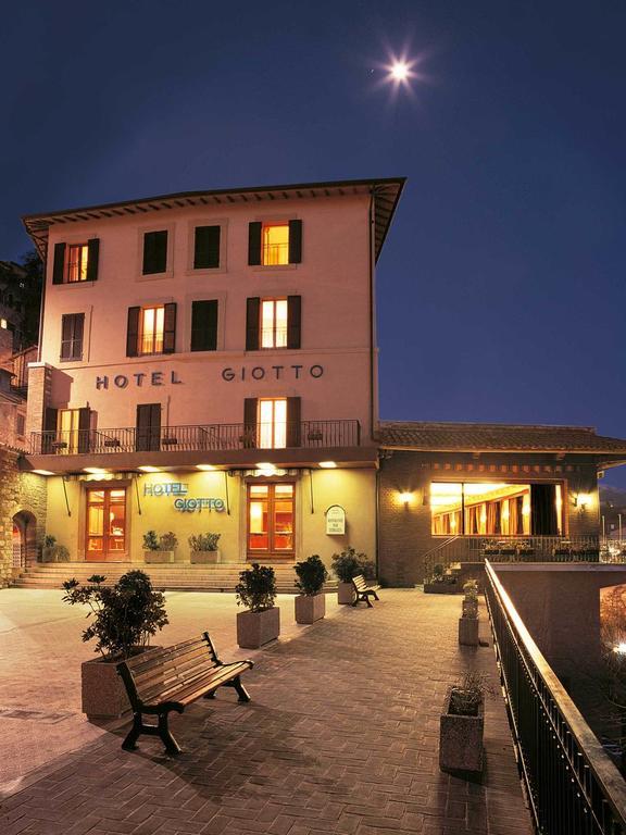 Giotto Hotel & Spa Ассизи Экстерьер фото
